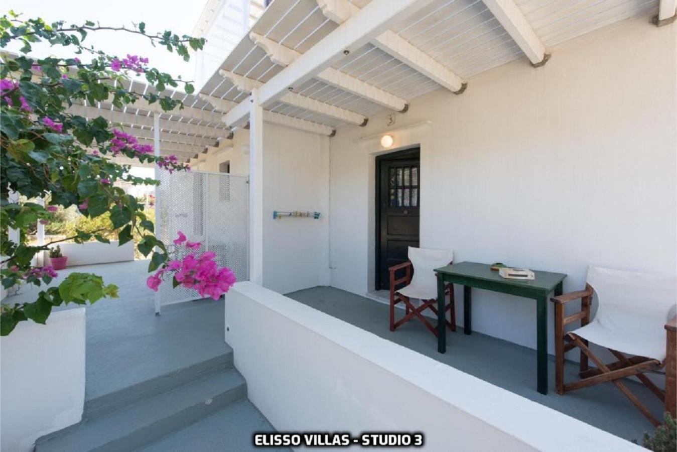 Elisso Villas Platis Gialos  Bilik gambar